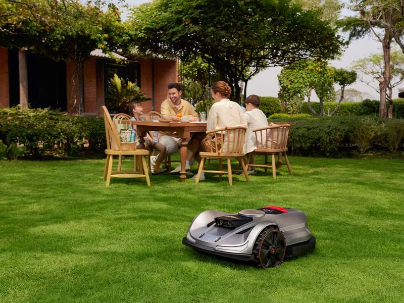 Sunseeker Mähroboter